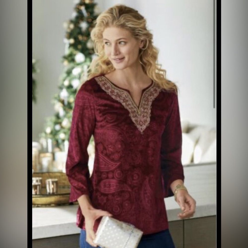 SOFT SURROUNDINGS VELVET EMBROIDERED TOP